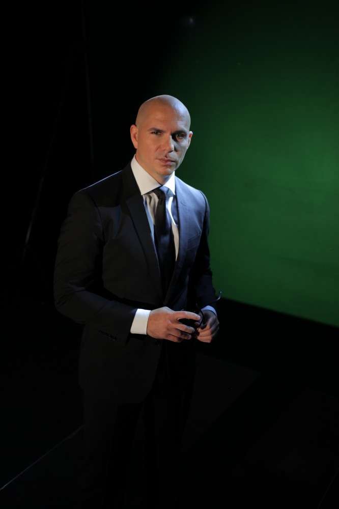 Pitbull repite como conductor de los American Music Awards