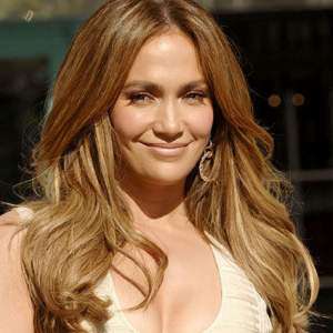 Jennifer Lopez lanza su libro biográfico ‘True Love’