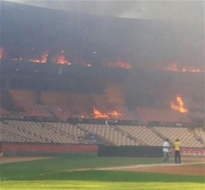 Un incendio afecta el Estadio Cibao de Santiago!!!!